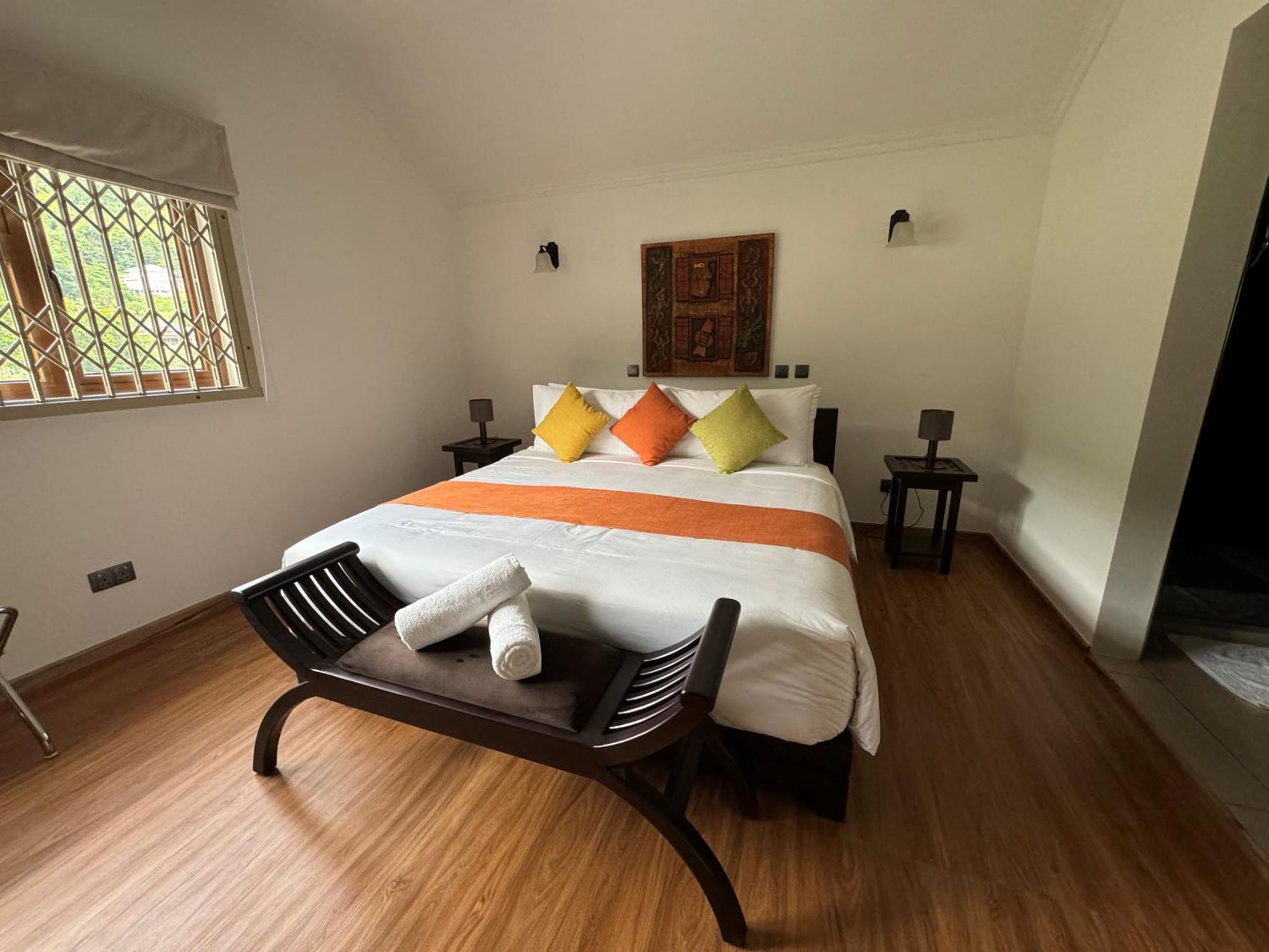 D'Offay Seaview Apartments โบวาลง ภายนอก รูปภาพ