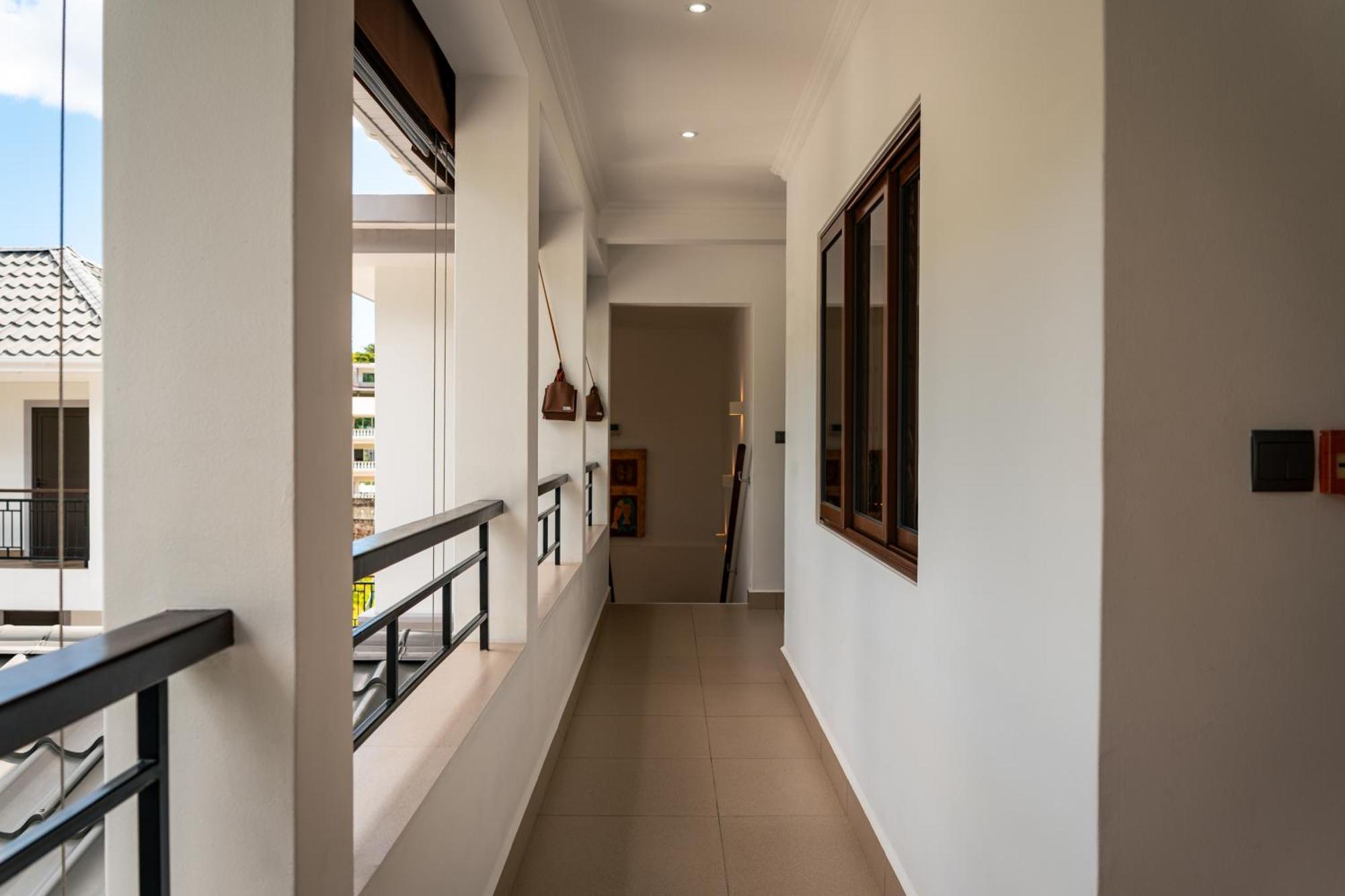 D'Offay Seaview Apartments โบวาลง ภายนอก รูปภาพ