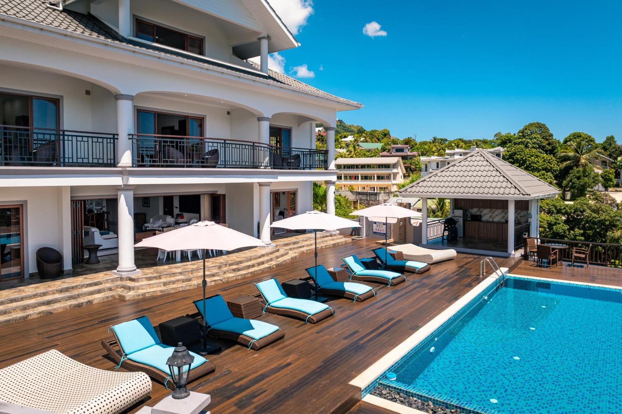 D'Offay Seaview Apartments โบวาลง ภายนอก รูปภาพ