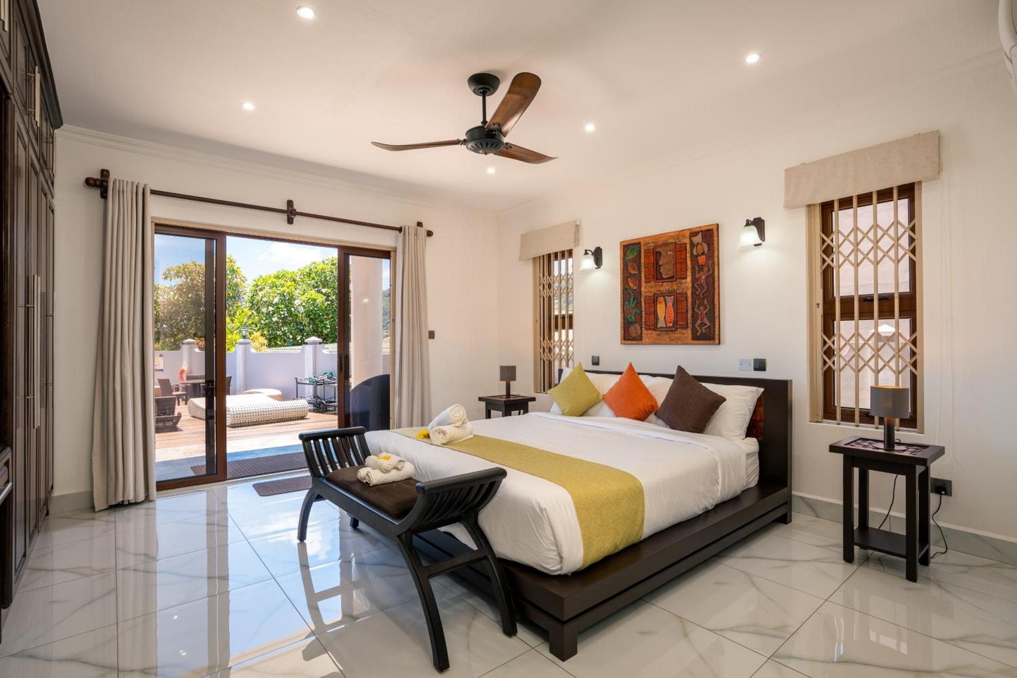 D'Offay Seaview Apartments โบวาลง ภายนอก รูปภาพ